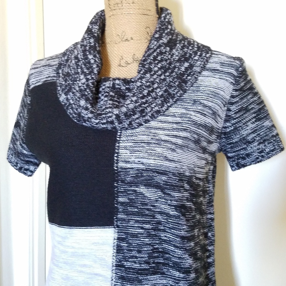 AGB black white block cowl neck tunic dress Med. EUC Travel Office Casual